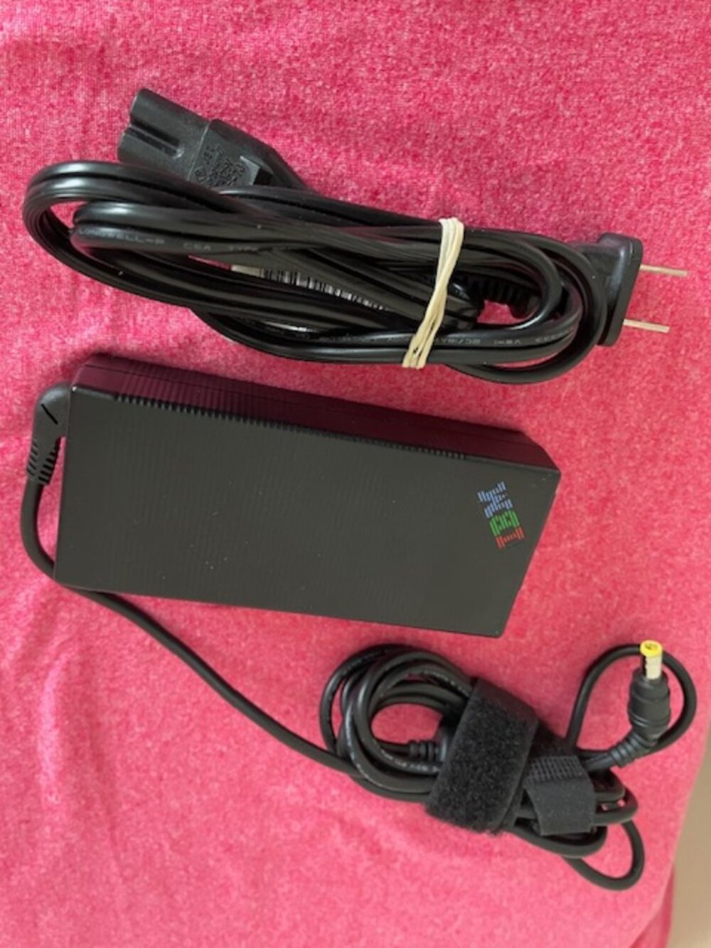 GENUINE IBM Laptop AC Adapter Charger p/n 08k8204 Yellow TIP 16 Volt 4.5 Amp
